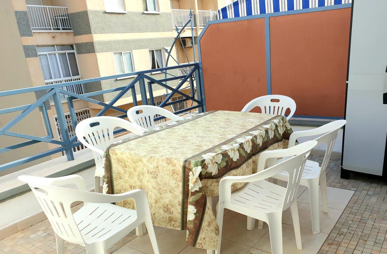 Appartement Penthouse Residencial Virginia à Torrevieja Extérieur photo